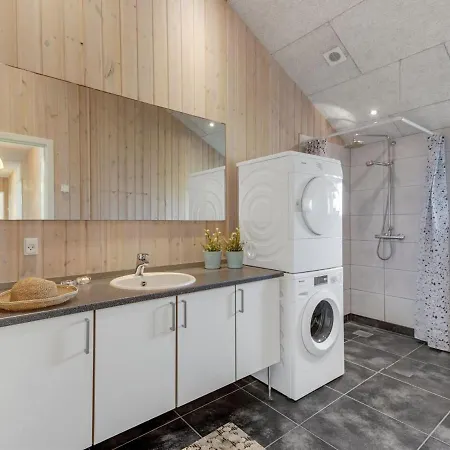 Holiday home Janita - 800m From The Sea In Western Jutland By Interhome
